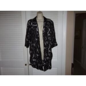 Alberto Makali black and silver jacket size M EUC 3/4 sleeves Classy‎